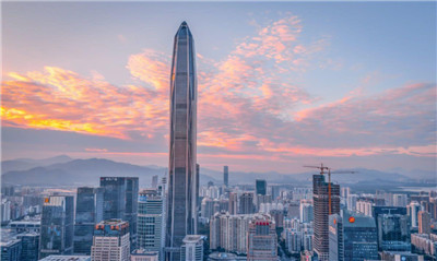 广州98场景：探索挑战极限，释放激情与勇气